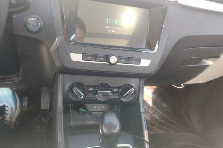 Used MG ZS 2018 1.5L Automatic Luxury Edition China V Standard
