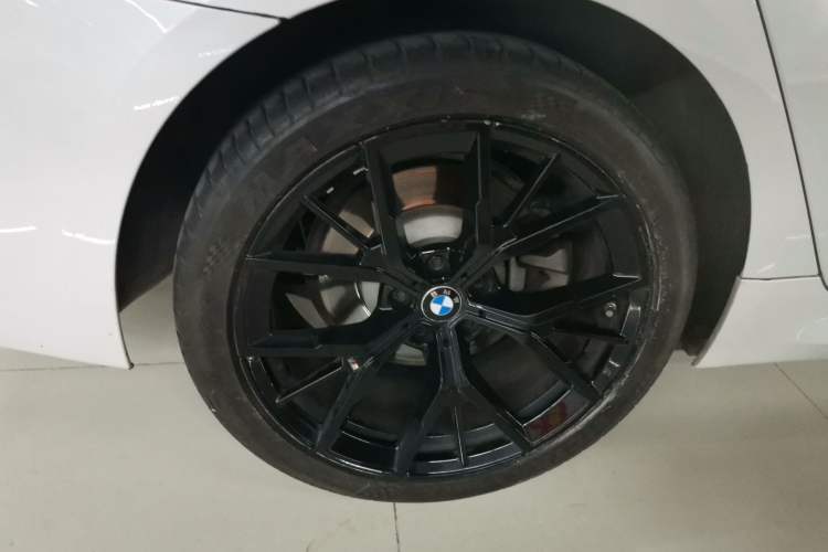 Used BMW 5 Series 2022 Second Facelift 525Li M Sport Package
