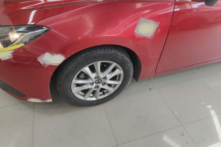 Used Mazda Mazda 3 Axela 2016 Sedan 1.5L Automatic Luxury Model
