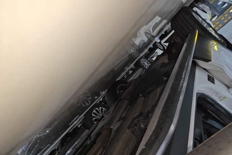 Used Land Rover Discovery Sport 2019 240 PS SE Version China VI Standard
