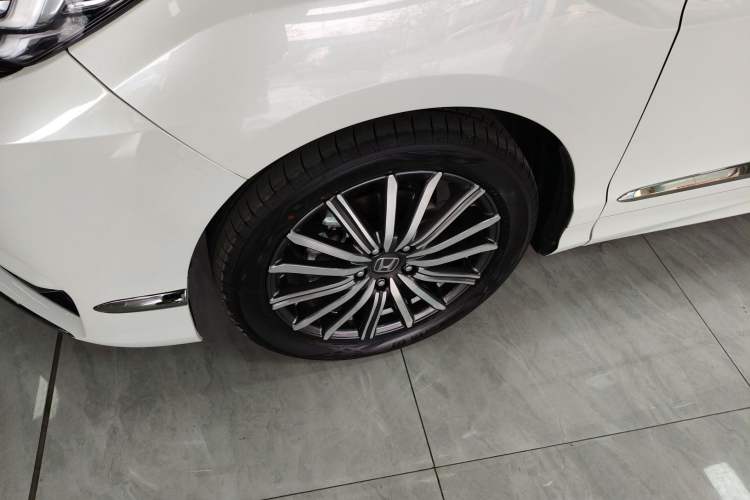 Used Honda Elysion 2022 2.0L eHEV Luxury First Edition
