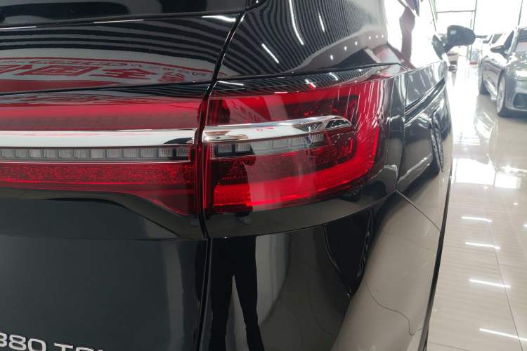 Used Volkswagen Viloran 2023 Revised 380TSI Prestige Edition