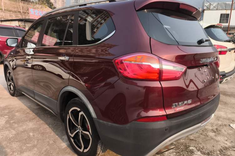 Used SWM X7 2018 1.5T Manual Luxury 7-Seater