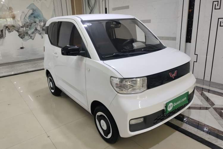 Used Wuling Hongguang MINIEV 2022 Easy Version Lithium Iron Phosphate
