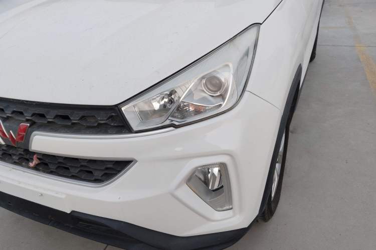 Used Wuling Hongguang S3 2018 1.5L Manual Comfort Model China V Standard