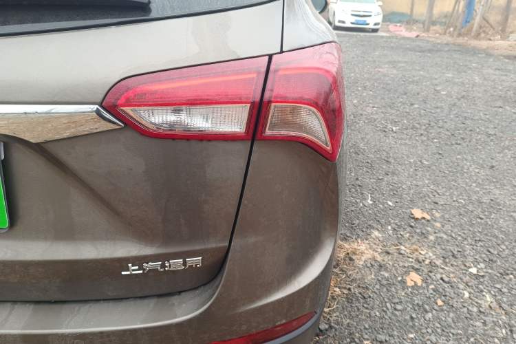 Used Buick Envision 2019 20T Two-Wheel Drive Luxury Version China V Standard
