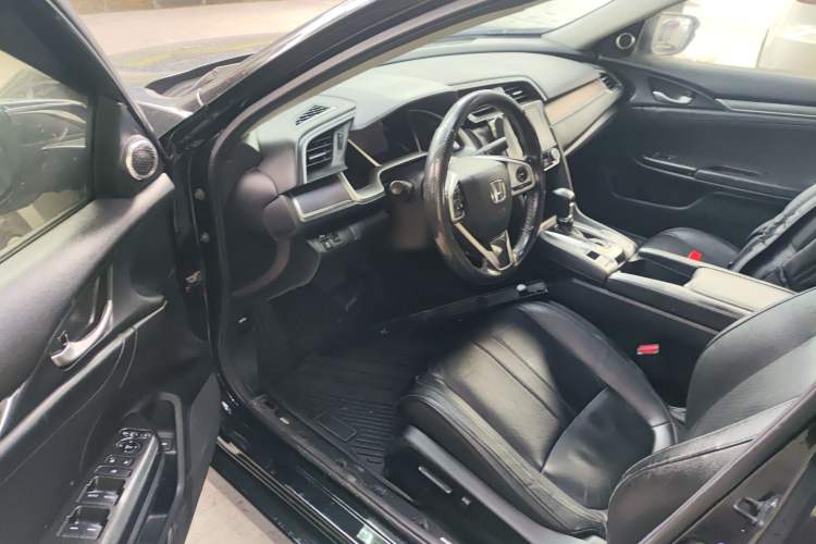 Used Honda Civic 2016 220TURBO CVT Prestige Edition