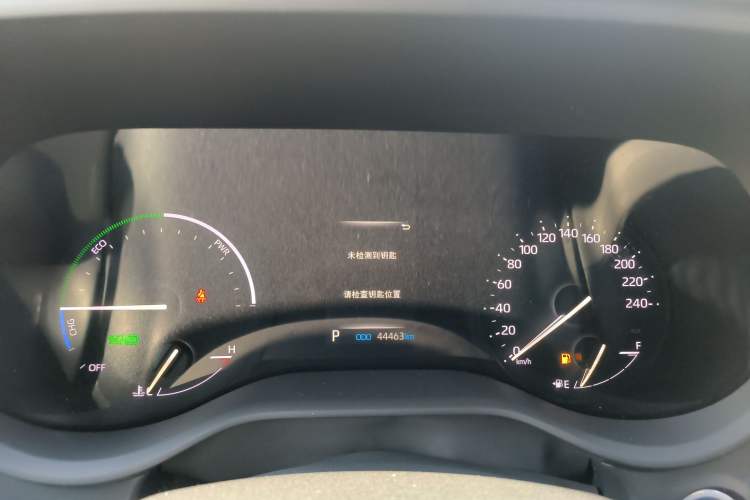 Used Toyota Sienna 2023 2.5L Hybrid Deluxe Edition