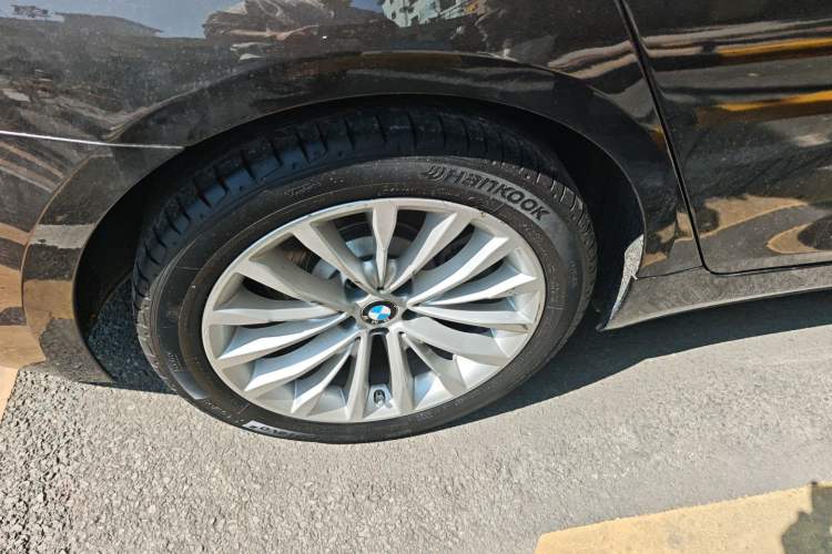 Used BMW 5 Series 2018 530Li Leading Edition Luxury Package