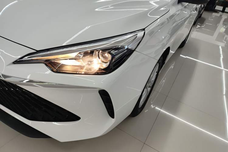 Used Roewe i5 2023 1.5L Manual Comfort Edition
