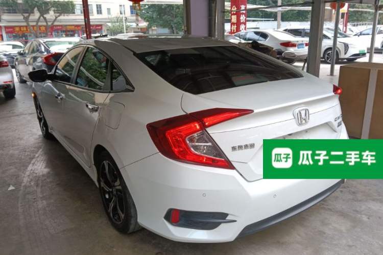 Used Honda Civic 2019 220TURBO CVT Power Edition China VI Emission Standard

