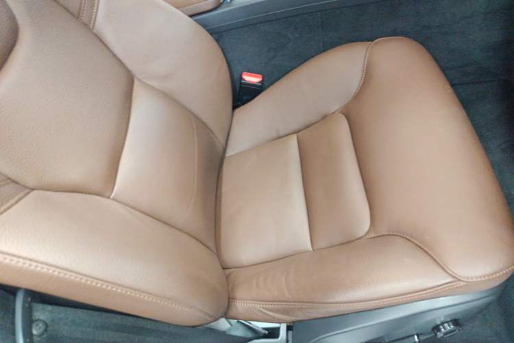 Used Volvo XC60 2022 B5 4x4 Zhiyi Luxury Edition
