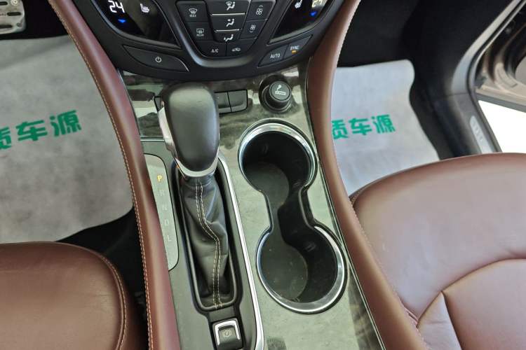 Used Buick Envision 2014 28T Four-Wheel Drive Elite Model
