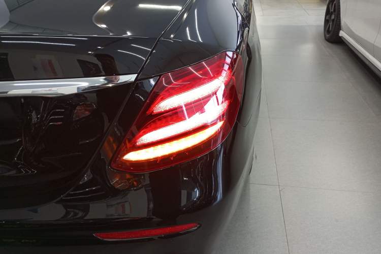 Used Mercedes-Benz E-Class 2019 E 260 L Sport Edition