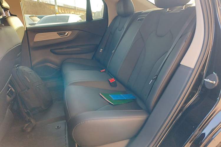 Used Hongqi E-QM5 2023 620km PLUS
