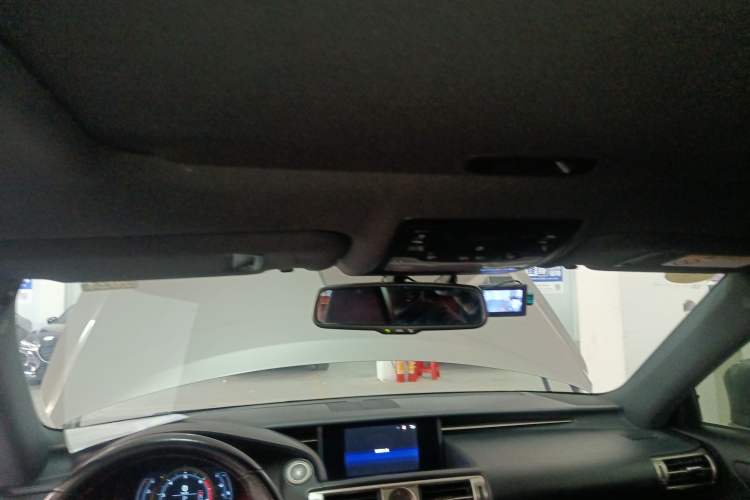 Used Lexus IS 2015 200t F SPORT