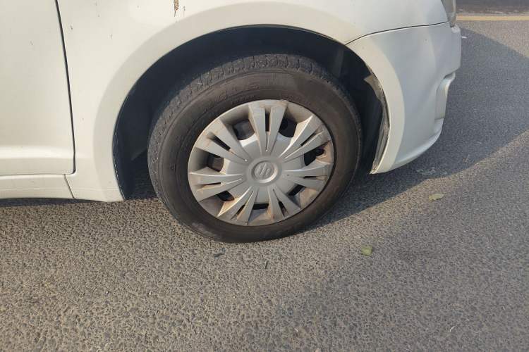 Used Suzuki Swift 2014 1.3L Manual Standard Edition