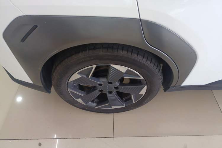 Used AION Y 2022 80 Ultra-Long Range Edition
