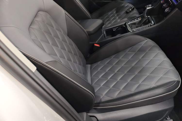 Used Volkswagen Sagitar 2023 300TSI DSG Excellence Edition
