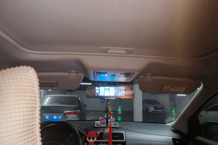 Used Nissan Tiida 2016 1.6L CVT Cool Dynamic Edition
