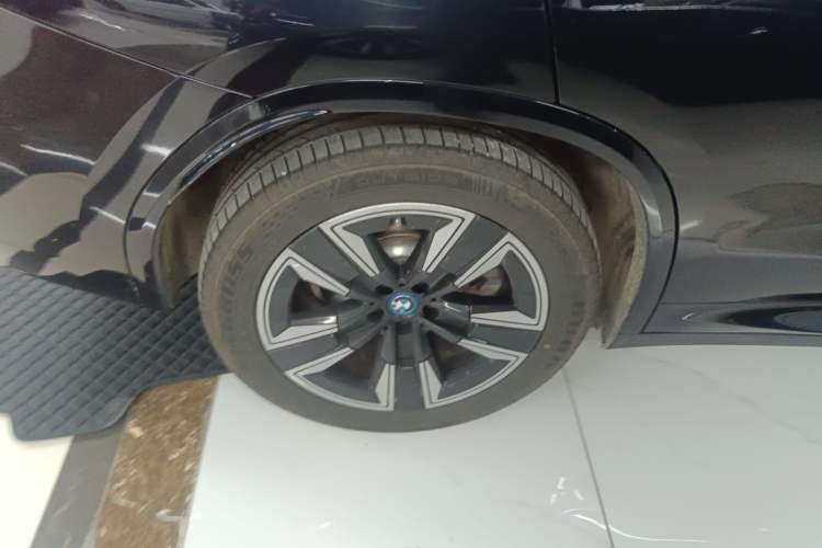 Used BMW iX3 2024 Leading Model