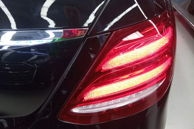 Used Mercedes-Benz E-Class 2020 Restyled E 300 L Sporty and Stylish Edition
