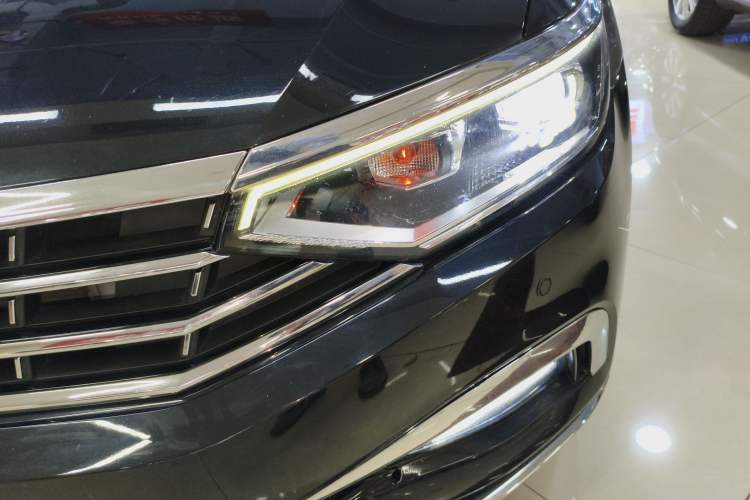 Used Volkswagen Magotan 2020 330TSI DSG Luxury Edition
