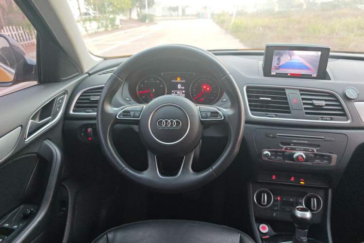 Used Audi Q3 2018 30th Anniversary Edition 30 TFSI Fashion Model
