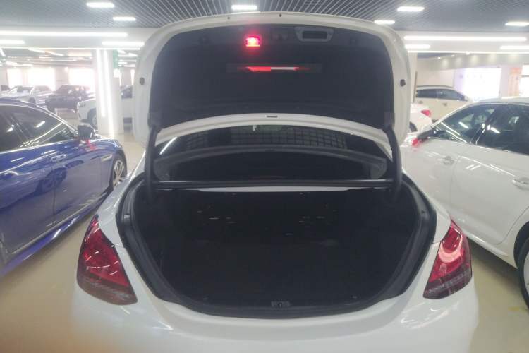 Used Mercedes-Benz C-Class 2019 C 180 L Fashion Edition Sport Version
