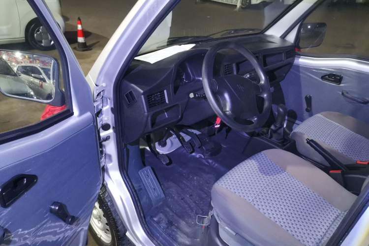 Used Wuling Zhiguang 2020 1.2L Practical Model China VI LSI