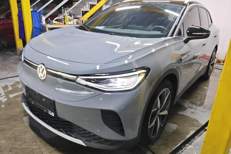 Used Volkswagen ID.4 CROZZ 2021 Long-Range PRO Two-Wheel Drive Version