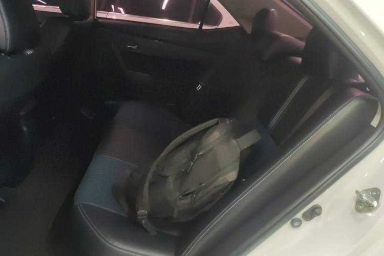 Used Toyota Levin 2018 Dual-Engine 1.8H GS-V E-CVT Prestige Version China V Standard
