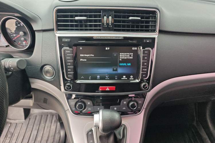 Used Haval M6 2018 Revised Version 1.5T DCT Two-Wheel Drive Elite Edition
