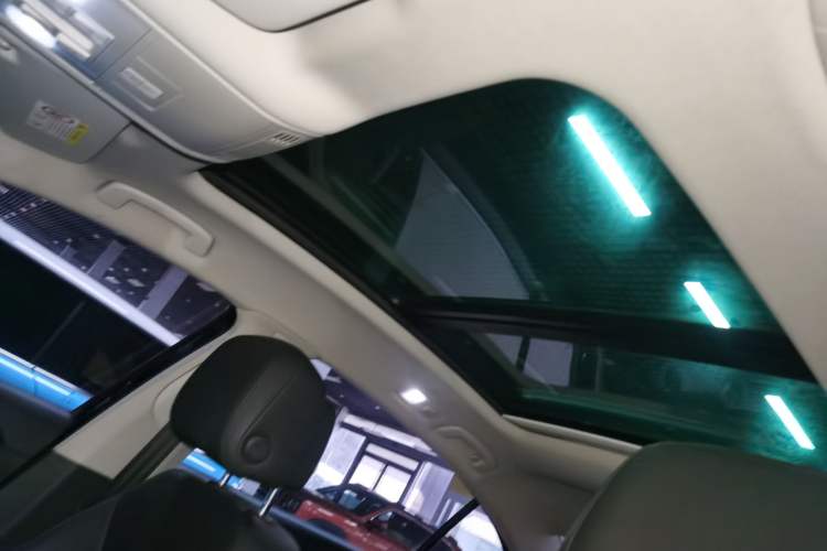 Used Volkswagen Magotan 2019 330TSI DSG Luxury Model China V Standard
