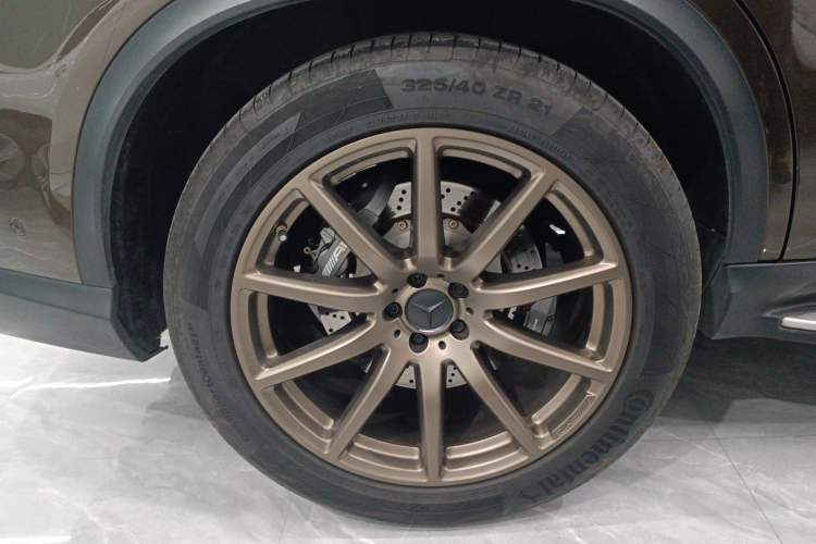 Used Mercedes-Benz GLE Coupe AMG 2015 AMG GLE 63 4MATIC Coupe SUV
