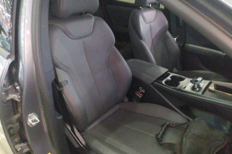 Used BYD Qin PLUS 2025 DM-i Smart Drive 55KM Leading Model
