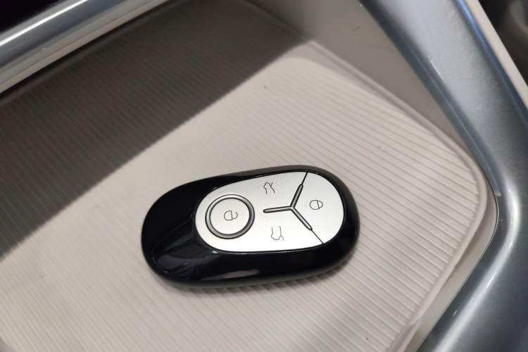 Used  Geome 2025 310km Youth Edition