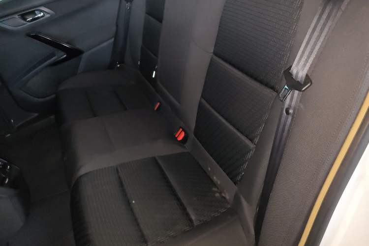 Used Peugeot 508 2013 2.0L 2nd Anniversary Edition with Automatic Sunroof – Classic Version