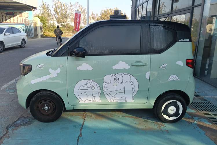 Used Wuling Hongguang MINIEV 2021 Macaron Fashion Edition Lithium-Ion Battery
