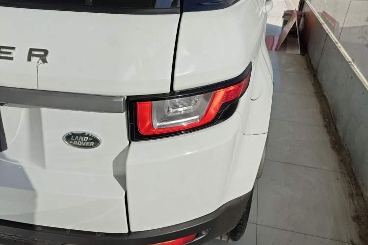Used Land Rover Range Rover Evoque 2016 2.0T SE Smart Glow Edition