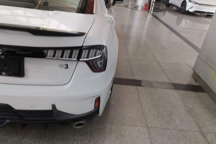 Used Lynk & Co 03 2020 1.5TD DCT Sport Edition