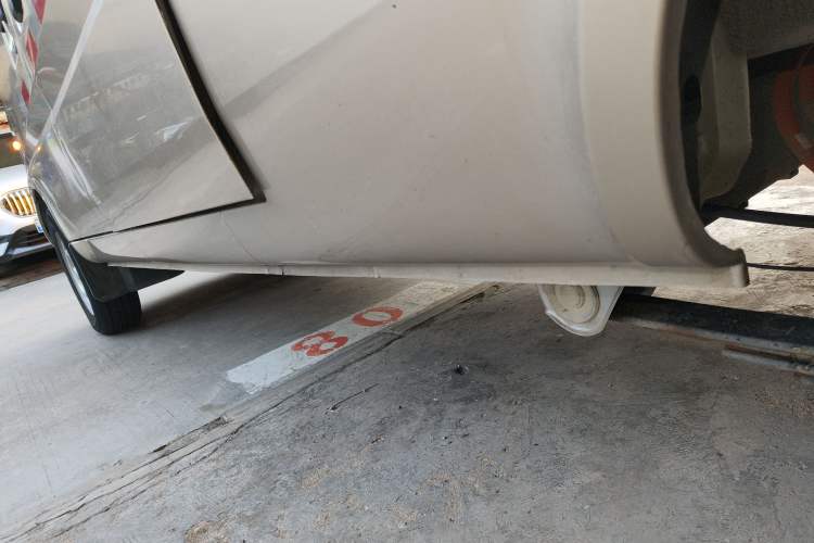 Used Wuling Rongguang EV 2022 Base Model Enclosed Cabin Vehicle 2 Seats CATL
