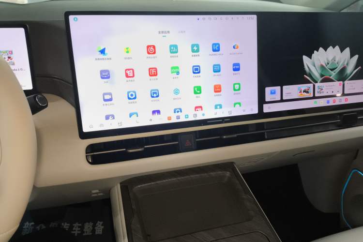 Used Wey Gaoshan 2025 Four-Wheel Drive Alpine 8
