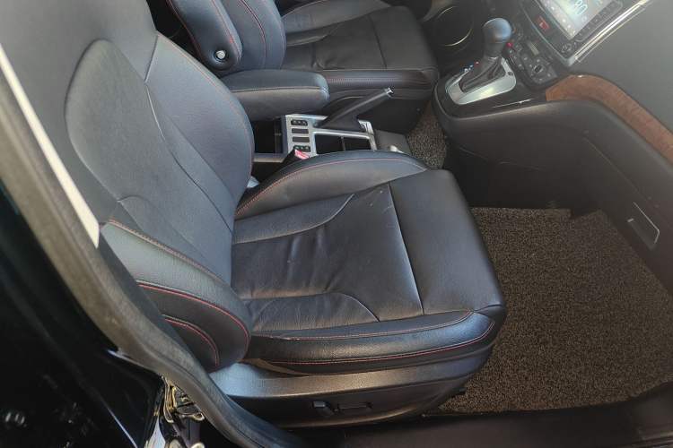 Used Haval H6 2014 Sport Edition 2.4L Automatic Elite Model
