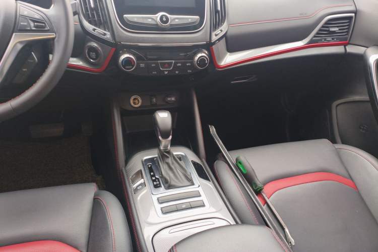 Used Changan CS55 2018 1.5T Automatic Colorful Edition China V Standard