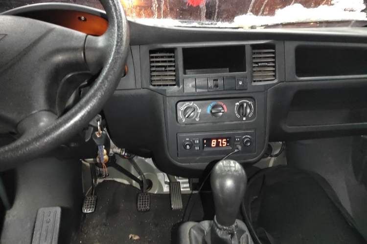 Used Wuling Zhiguang 2020 1.2L Practical Model China VI LSI