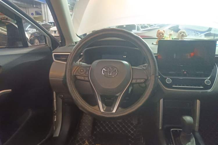 Used Toyota FRONTLANDER 2023 2.0L CVT Elite Edition
