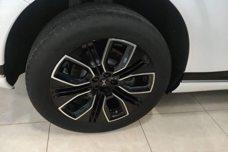 Used XPeng G9 2025 625 Long-Range Max