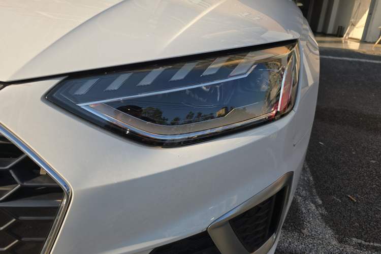 Used Audi A4L 2024 40 TFSI Fashion Dynamic Model
