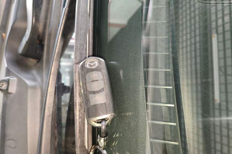 Used Mazda Mazda 3 Axela 2017 Sedan 1.5L Automatic Luxury Model Emission Standard China V